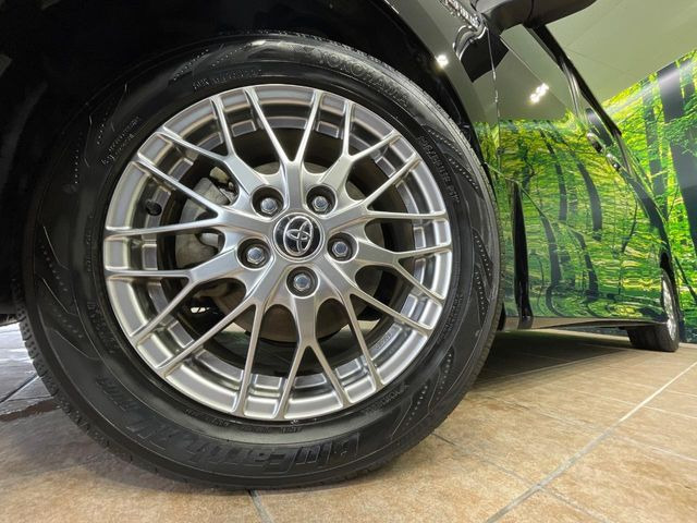 トヨタ ヴォクシー 1.8 ハイブリッド ZS 煌II の中古車詳細 (93,650km