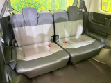 3列目シートはもちろん状態良好☆大人でもゆったりと座って頂けますので、大人数でのお出かけもラクラクです♪ご家族で、気の知れた仲間で、ドライブに行くのが楽しみですね♪