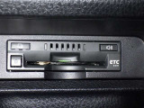 ETC車載器付きです。高速道路の料金所もスムーズに通過できます。