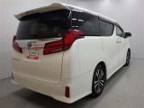 安心のトヨタ認定中古車をはじめ様々なラインナップをご用意しています。