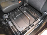 助手席シートアンダーBOX☆