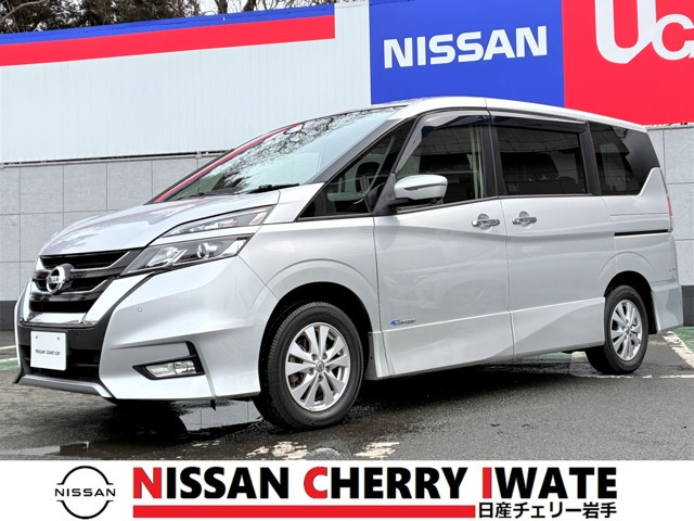 セレナ 2.0 ハイウェイスター 4WD 