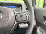 【アダプティブクルーズコントロール】高速道路での長距離走行が楽に!!自動で速度を保つクルーズコントロールが、衝突軽減システムと連携し、前方の車両を感知して車間を保つように速度調節してくれます!!