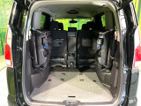 普段のお買い物や通勤、送迎等に十分な荷室スペースを確保しております。セカンドシートを倒すと、大きな荷物の積載も可能です♪