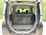 普段のお買い物や通勤、送迎等に十分な荷室スペースを確保しております。セカンドシートを倒すと、大きな荷物の積載も可能です♪