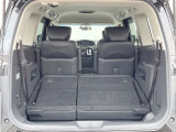 後席を格納すると、これだけの広さが!シーンに合わせたシートアレンジで、大きな荷物も積むことが出来ます♪