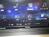 CDDVD再生、AM、FMラジオ、交通情報、Bluetooth装備しています♪
