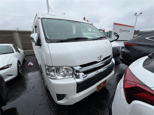 ハイエース 2.7 グランドキャビン 4WD 禁煙車 OP:LEDヘッドライト