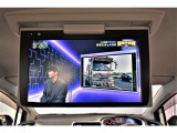 後席モニター付きです。