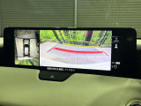 【360&deg;ビューモニター】専用のカメラにより、上から見下ろしたような視点で360度クルマの周囲を確認することができます☆死角部分も確認しやすく、狭い場所での切り返しや駐車もスムーズに行えます。