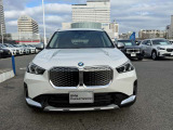 【キドニーグリル】BMWは約90年もの間、ほぼ全ての車両にひと目でBMWだと分かるこの特徴的なフロントグリルが備えられ、デザイン・アイコンとして親しまれてきました。
