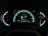 展示車は全てトヨタの車を知り尽くしたエキスパートが基本性能に関わる機能や状態を徹底的にチェックしています。消耗部品の事前交換など法定12ヶ月点検相当の点検・整備を必ず実施しています。