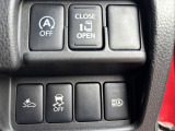 運転席からもスライドドアの開閉ができるので便利!