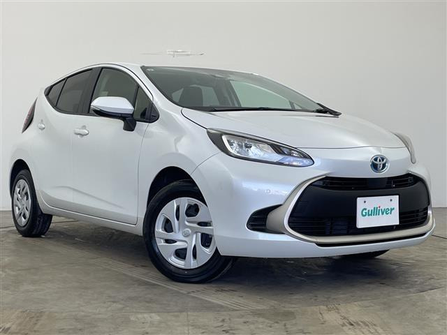 アクア1.5 G E-Four 4WD修復歴無し