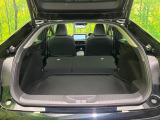 普段のお買い物や通勤、送迎等に十分な荷室スペースを確保しております。セカンドシートを倒すと、大きな荷物の積載も可能です♪