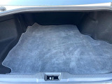 普段のお買い物や通勤、送迎等に十分な荷室スペースを確保しております。