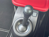 ●シフトノブの使用感も少なく、良好な状態です。
