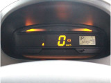 操作性に優れた運転席となります!小物入れや各ボタンの配置にこだわり、使いやすいです!座り心地もよく視認性も良好なのでロングドライブもお任せ下さい!