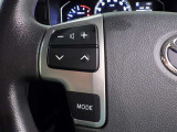 ステアリングスイッチ装備!運転しながら手元でオーディオの操作などができます。