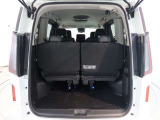 広々としたラゲージスペースを備えています。大きなものや長さのある荷物もしっかりと積み込めます。