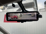 スマートルームミラーで後方もしっかり確認できます!