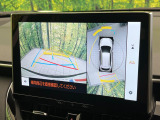 【パノラミックビューモニター】専用のカメラにより、上から見下ろしたような視点で360度クルマの周囲を確認することができます☆死角部分も確認しやすく、狭い場所での切り返しや駐車もスムーズに行えます。