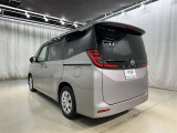 荷物をたっぷり載せて広々ドライビング♪夏でも冬でも、アウトドアやショッピングを思い切り楽しみましょう!