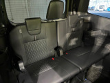 3列目シートはもちろん状態良好☆大人でもゆったりと座って頂けますので、大人数でのお出かけもラクラクです♪ご家族で、気の知れた仲間で、ドライブに行くのが楽しみですね♪