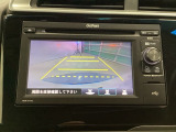 バックモニター付きで、車庫入れやバック時の後方確認をサポート。
