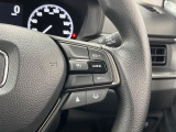 【レーダークルーズコントロール】高速道路での長距離走行が楽に!!自動で速度を保つクルーズコントロールが、衝突軽減システムと連携し、前方の車両を感知して車間を保つように速度調節してくれます!!