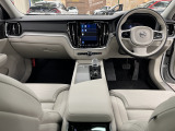 V60クロスカントリー ウルトラ B5 AWD 4WD 
