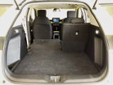 様々なパターンにアレンジができるラゲッジスペース♪お荷物の大きさや量・状況に合わせてアレンジできますので、とっても使い勝手良好ですよ♪タップリ積んで、楽しいお出かけを♪
