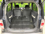 普段のお買い物や通勤、送迎等に十分な荷室スペースを確保しております。セカンドシートを倒すと、大きな荷物の積載も可能です♪