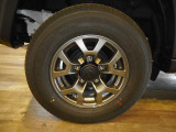 純正15inアルミホイール