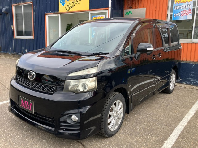 ヴォクシー 2.0 ZS 4WD 