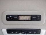 後席用エアコン装備!
