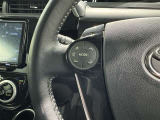 ステアリングスイッチ装備!運転しながら手元でオーディオの操作などができます。