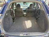 リアラゲッジルームアレンジ後のお写真です。シートを畳むとここまでの広さが御座います。沢山の荷物を積むことが出来ますね♪