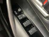 もちろん、パワーウィンドウも付いています♪ワンタッチで窓の開閉が可能です。