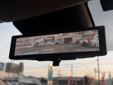 スマートルームミラーで後方確認もしやすく、駐車時なども全方位モニターもしくはバックカメラが連動しますので駐車も安心です。