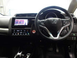 運転席に座ると☆こんな感じです♪