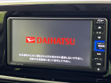 【純正ナビ】人気の純正ナビを装備しております。ナビの使いやすさはもちろん、オーディオ機能も充実!キャンプや旅行はもちろん、通勤や買い物など普段のドライブも楽しくなるはず♪