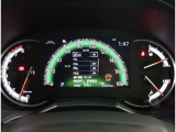 とっても見やすいメーターです。夜間時はラグジュアリーな気分にさせてくれる照明が魅力ですので、夜のドライブも楽しみになりますよ♪