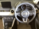 MAZDA2 1.5 15 サンリット シトラス 