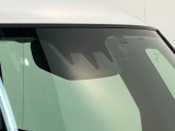 品質へのこだわり!フロアマットやシートなど車内をキレイに清掃し、ニオイや汚れなどを徹底的にクリーニングしてもらっております。室内はピカピカです☆