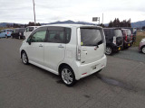 スタッフはスポーツカー、クロカン系、ミニバン系などクルマのカスタムが好きです!会社のイベントとしてドリフトや走行会参加も進んで行っております。