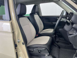 車を運転する際には運転席の存在は欠かせません。しっかりとチェックしたいポイントですね。