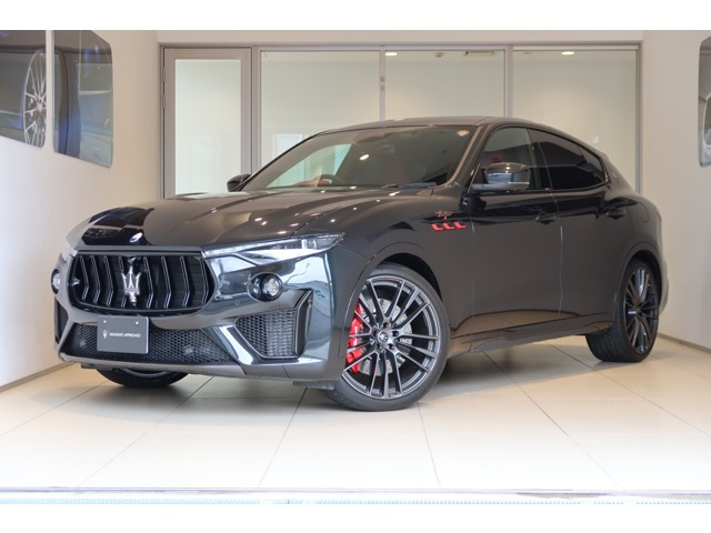 レヴァンテ トロフェオ 4WD 