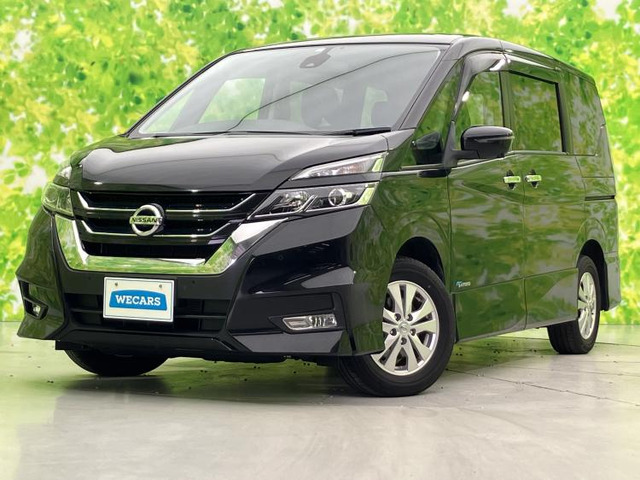 セレナ 2.0 ハイウェイスター VセレクションII 4WD 