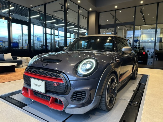 ミニ ジョン・クーパー・ワークス GP 